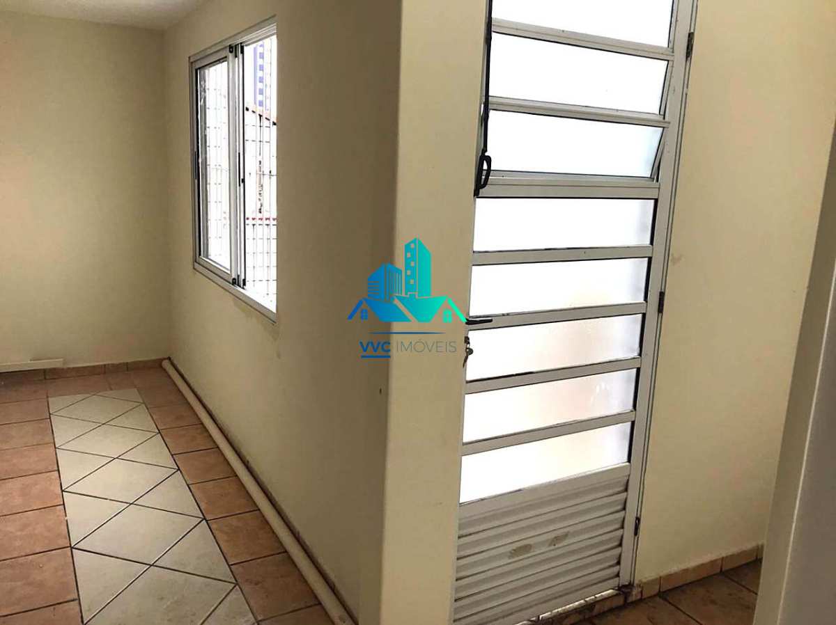 IMÓVEL PARA LOCAÇÃO COMERCIAL OU RESIDENCIAL – EXCELENTE LOCALIZAÇÃO - VVC IMÓVEIS